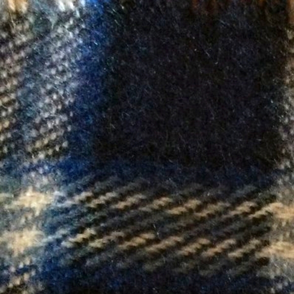 Eddie Bauer Blue Plaid Scarf - Picture 5 of 5